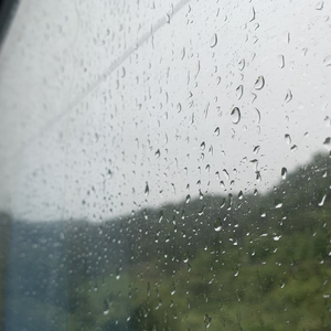 中文字幕AV久久激情亚洲精品
